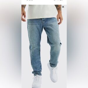 Tapered fit rigid jeans